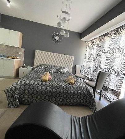 Apartmani 2 Ss Ohrid Exterior photo